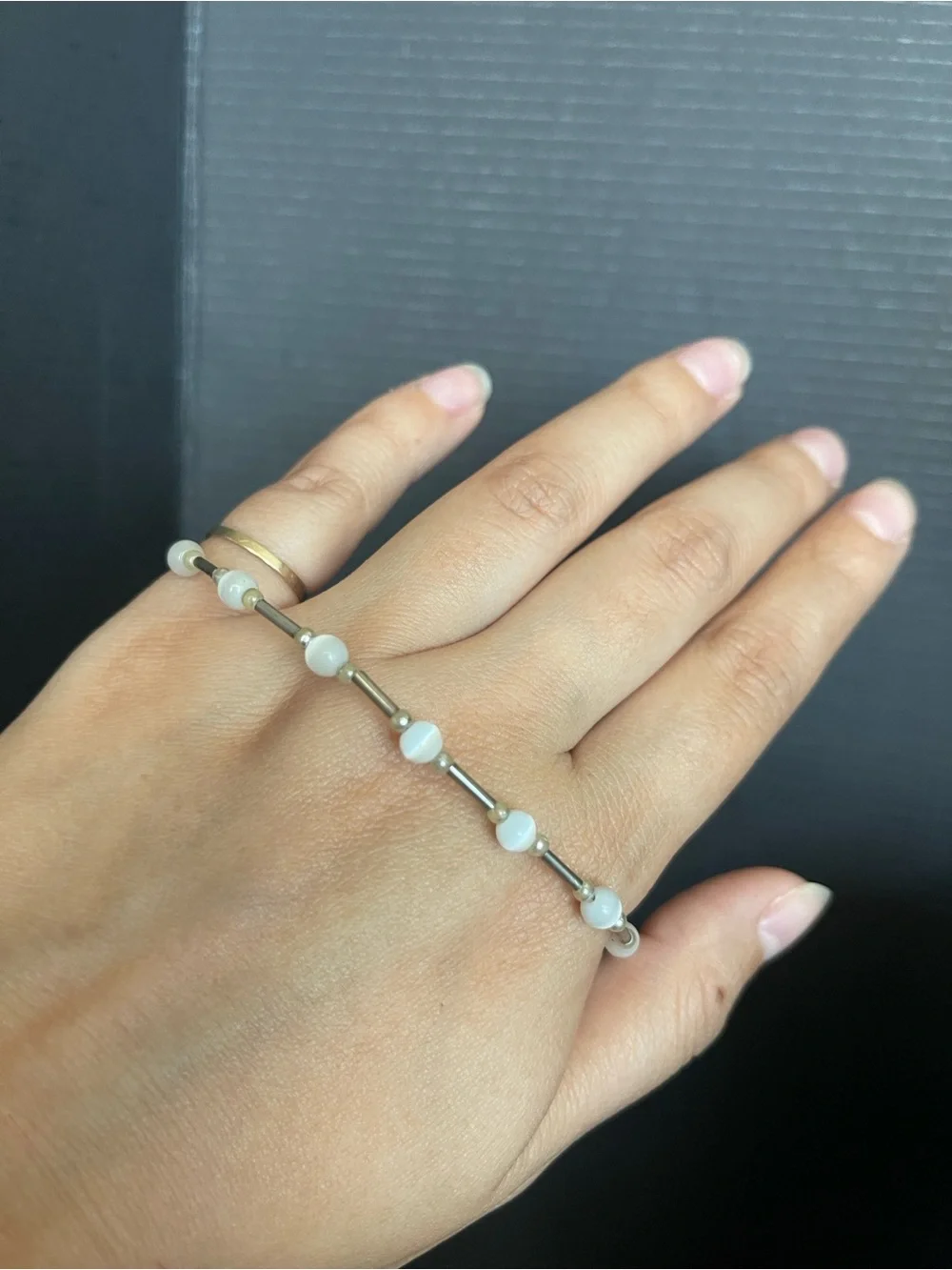 Silver tone bar and bead cat eye stone bracelet